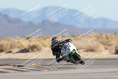 media/Dec-07-2025-CVMA (Sun) [[3e7d2de5dc]]/Race 9-Formula UL Shootout/